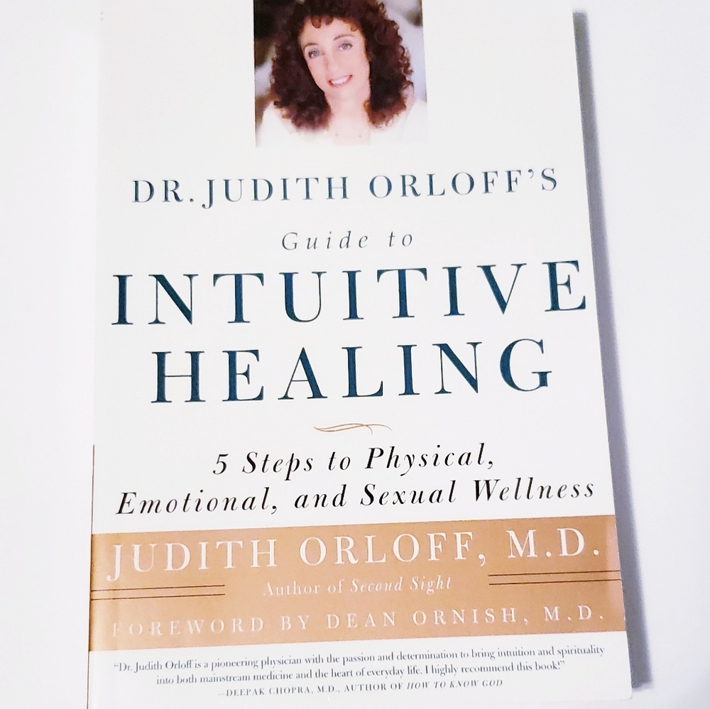INTUTIVE HEALING by Judith Orloff M.D. - Picture 1 of 2